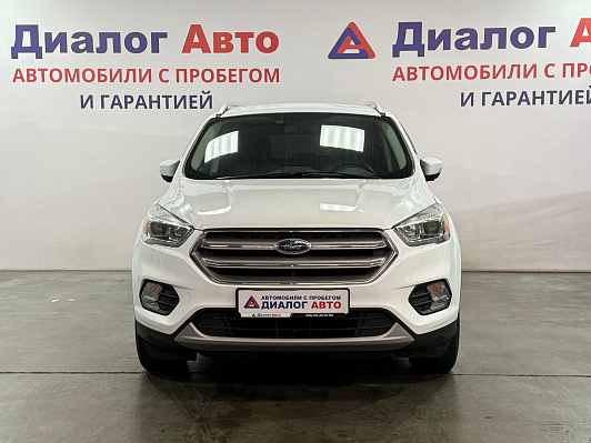 Ford Kuga, 2016 года, пробег 101400 км