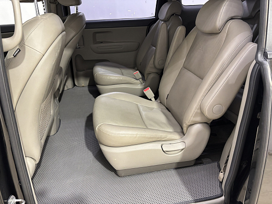 Kia Carnival, 2017 года, пробег 164073 км