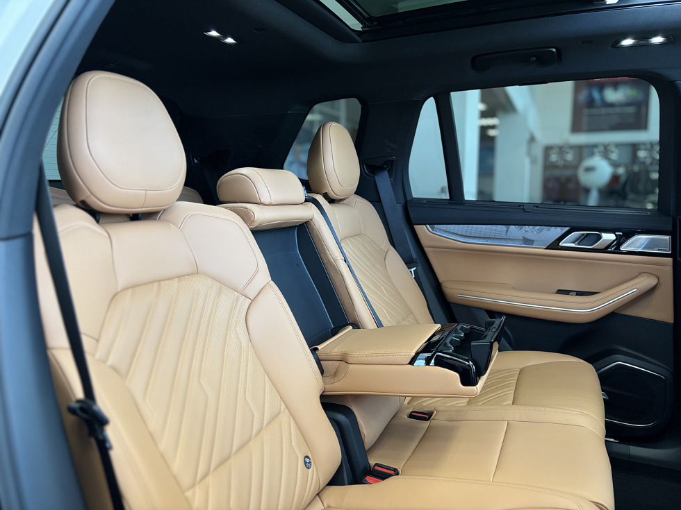 Nordcross 001 Ultra, белый