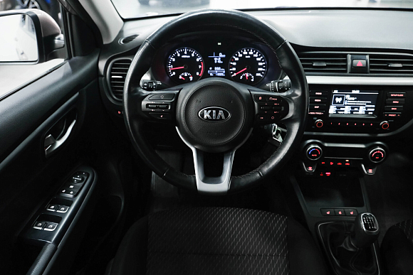 Kia Rio Luxe 2018 FWC, 2020 года, пробег 112015 км