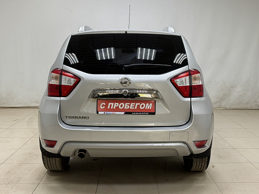 Nissan Terrano Elegance, 2018 года, пробег 101000 км