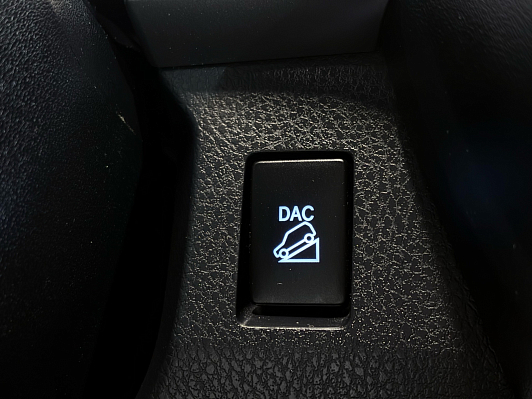 Toyota RAV4 25th Anniversary, 2019 года, пробег 150000 км