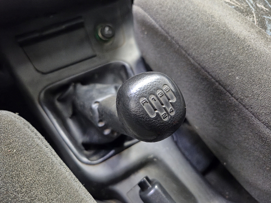 Lada (ВАЗ) 2112, 2003 года, пробег 205000 км