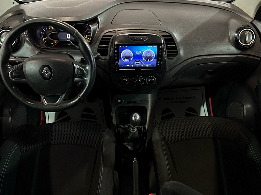 Renault Kaptur Drive, 2016 года, пробег 135000 км