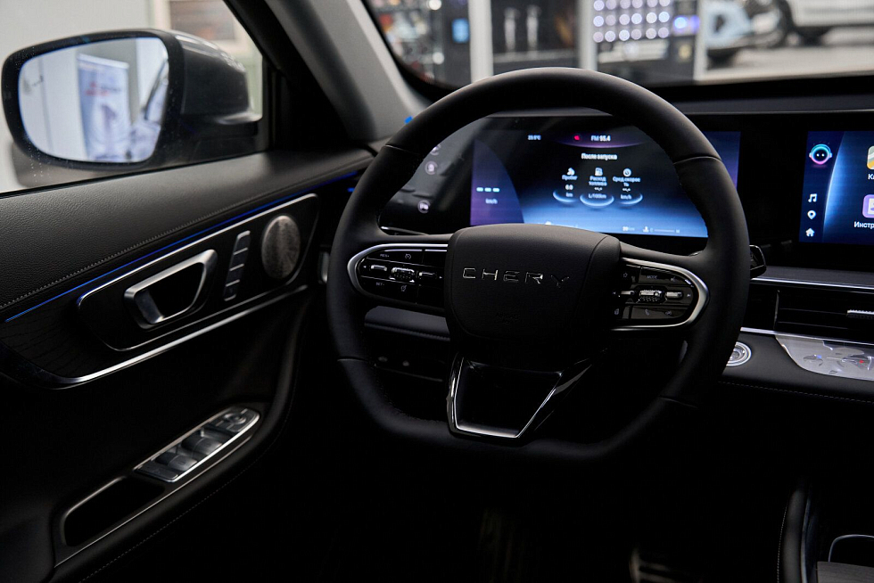 Chery Tiggo 8 Pro Max Ultimate 4WD, серый