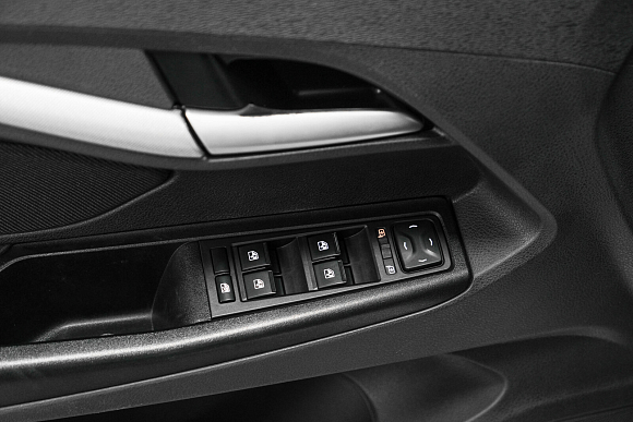 Lada (ВАЗ) Vesta Comfort, 2020 года, пробег 101000 км