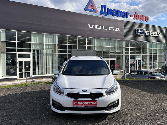 Kia Ceed Luxe, 2016 года, пробег 211000 км