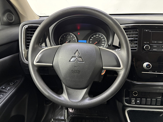 Mitsubishi Outlander Inform, 2020 года, пробег 90615 км