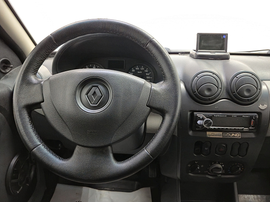 Renault Sandero Authentique, 2012 года, пробег 241245 км