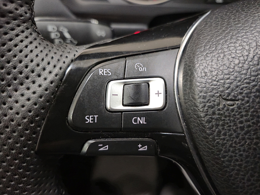 Volkswagen Tiguan, 2018 года, пробег 99560 км