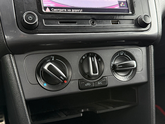 Volkswagen Polo Drive, 2018 года, пробег 135510 км