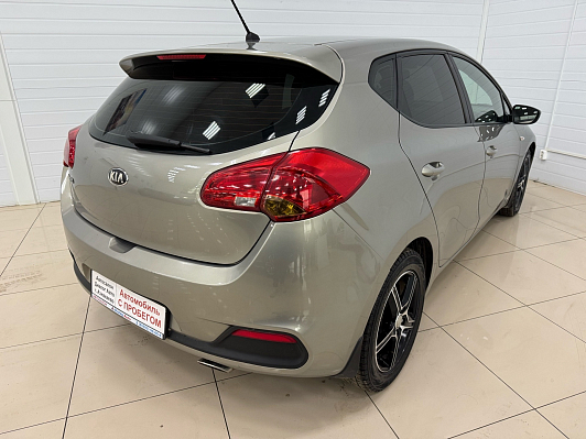 Kia Ceed, 2013 года, пробег 141000 км