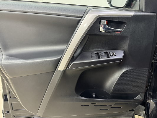 Toyota RAV4 Престиж Safety, 2018 года, пробег 164635 км