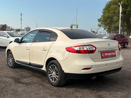 Renault Fluence Authentique 2015, 2013 года, пробег 152528 км