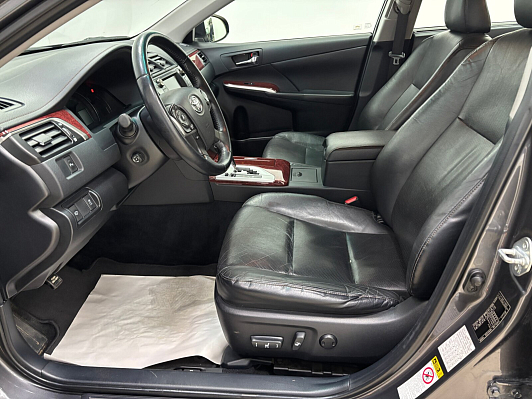 Toyota Camry, 2013 года, пробег 200616 км