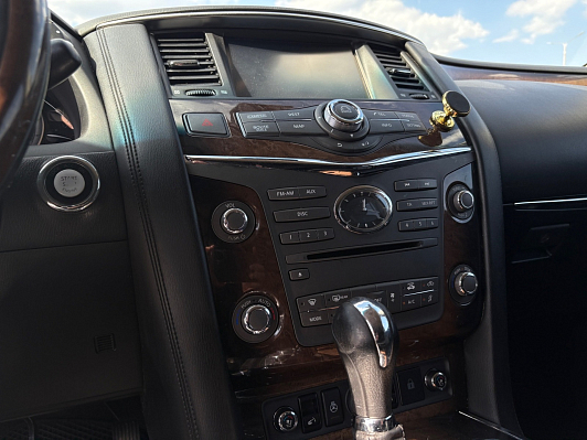 Infiniti QX80 Hi-tech, 2014 года, пробег 148396 км