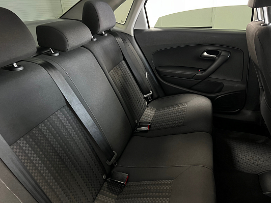 Volkswagen Polo Comfortline, 2017 года, пробег 123000 км