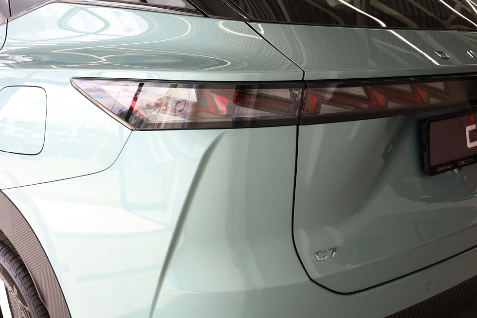 Omoda C7 Supreme, зеленый