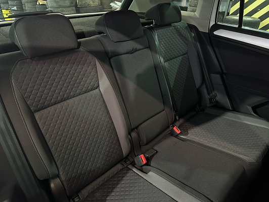 Volkswagen Tiguan Highline, 2018 года, пробег 130094 км