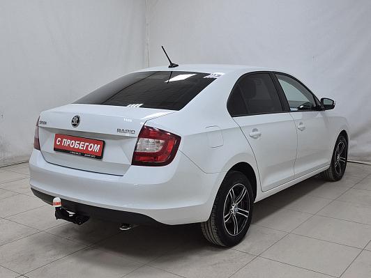 Skoda Rapid Active, 2019 года, пробег 75946 км