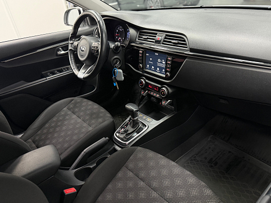 Kia Rio Prestige, 2019 года, пробег 80000 км