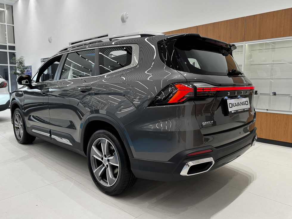 Geely Okavango Flagship, серый