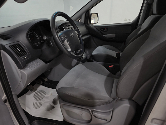 Hyundai H-1 Comfort D, 2016 года, пробег 79200 км