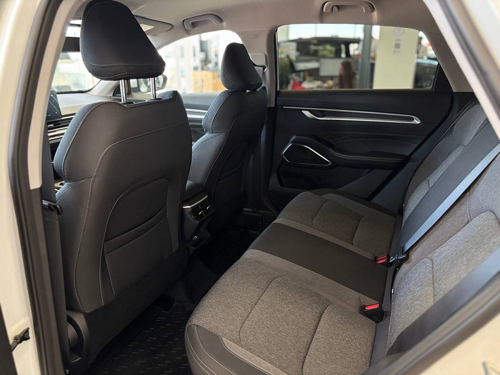 Geely Emgrand Comfort, белый