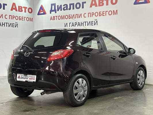 Mazda 2 Energy, 2011 года, пробег 180000 км