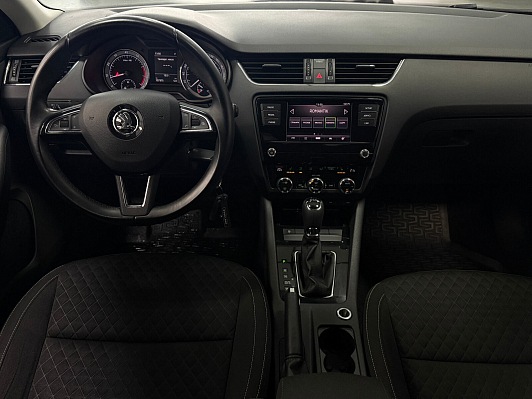 Skoda Octavia, 2017 года, пробег 157368 км