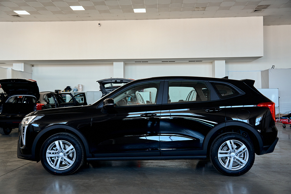 Haval Jolion Оптимум, черный