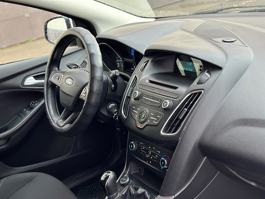 Ford Focus SYNC Edition, 2016 года, пробег 142318 км