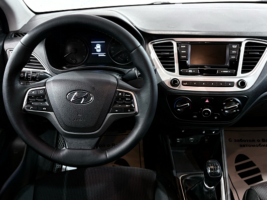 Hyundai Solaris Comfort, 2019 года, пробег 294500 км