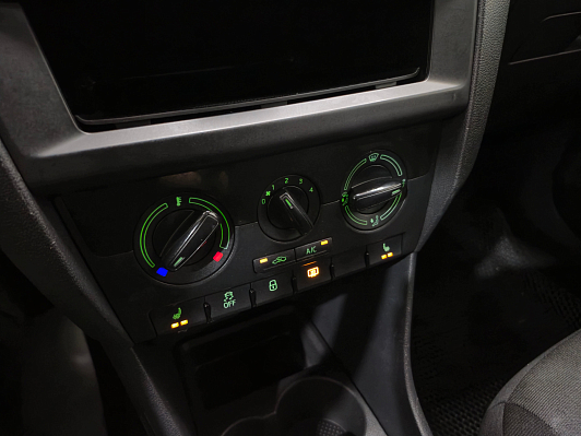 Skoda Rapid Hockey Edition Active, 2018 года, пробег 116616 км