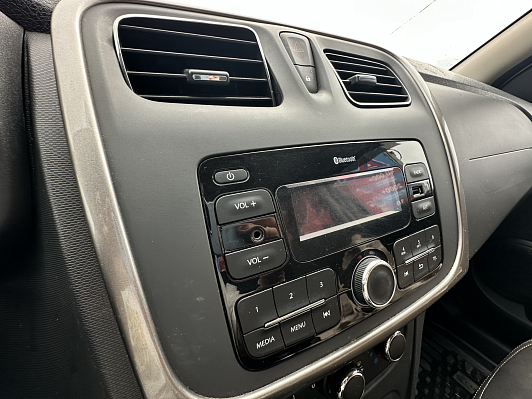 Renault Sandero, 2021 года, пробег 126000 км