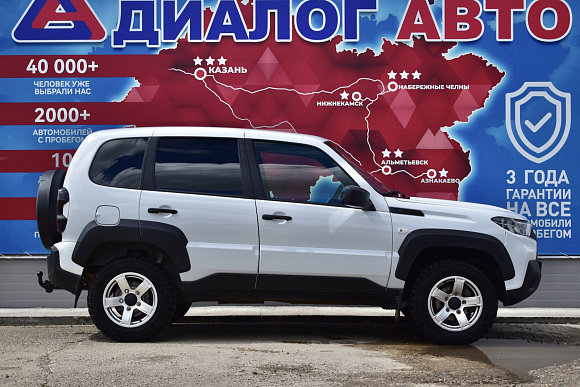 Lada (ВАЗ) Niva Luxe, 2021 года, пробег 105000 км