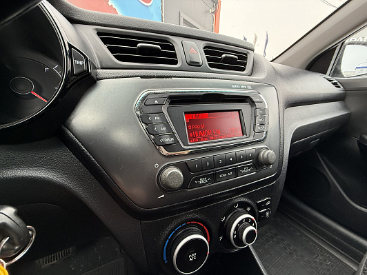 Kia Rio Luxe, 2011 года, пробег 170000 км
