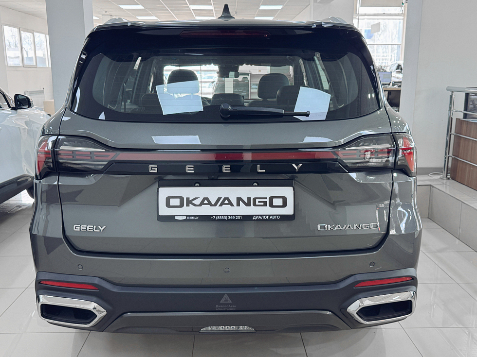 Geely Okavango Флагман, серый