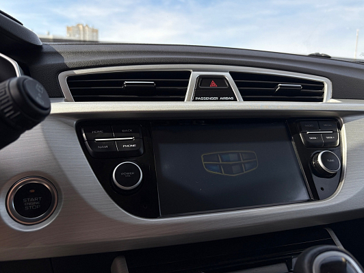 Geely Atlas Luxury, 2021 года, пробег 30000 км