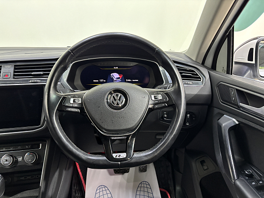 Volkswagen Tiguan Sportline, 2018 года, пробег 47813 км