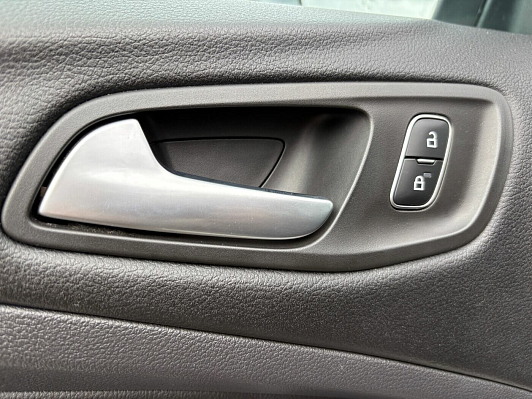 Ford Kuga Titanium, 2018 года, пробег 71600 км