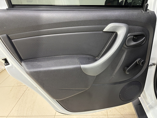 Renault Duster Life, 2020 года, пробег 83680 км
