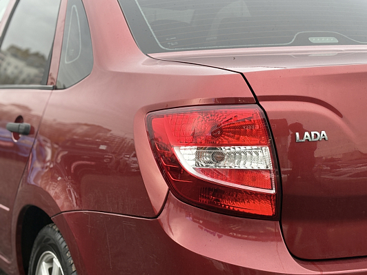 Lada (ВАЗ) Granta Comfort Multimedia Glonass 21901-51-27G, 2015 года, пробег 155600 км