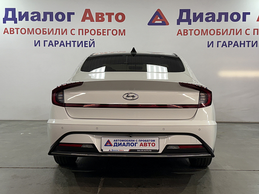 Hyundai Sonata Classic, 2021 года, пробег 42000 км