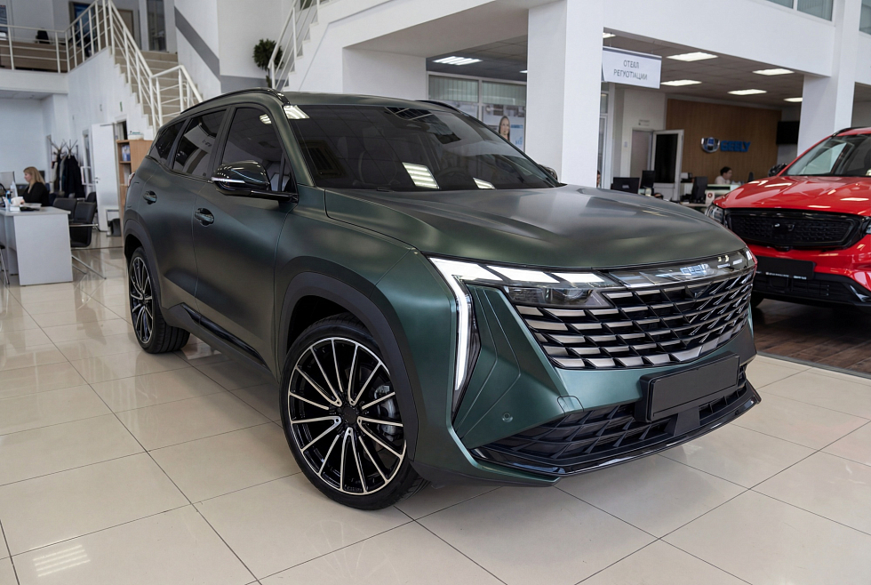Geely Atlas Флагман, зеленый