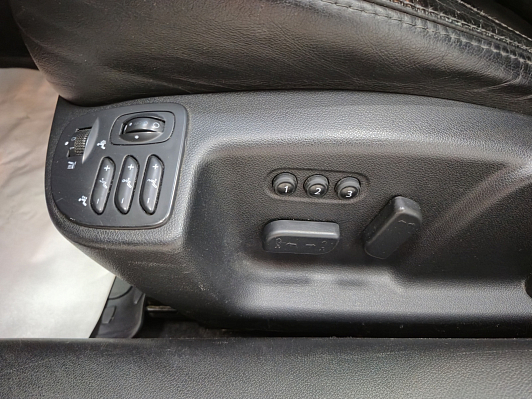 Renault Latitude Privilege, 2012 года, пробег 217598 км