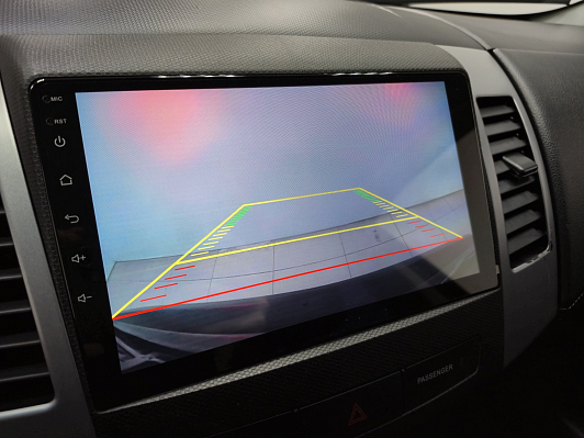 Mitsubishi Outlander Inform, 2011 года, пробег 189866 км