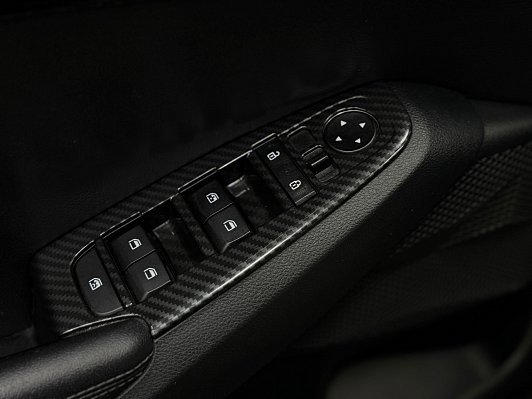 Kia Seltos Luxe, 2021 года, пробег 93801 км
