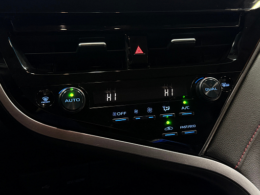 Toyota Camry, 2021 года, пробег 86756 км