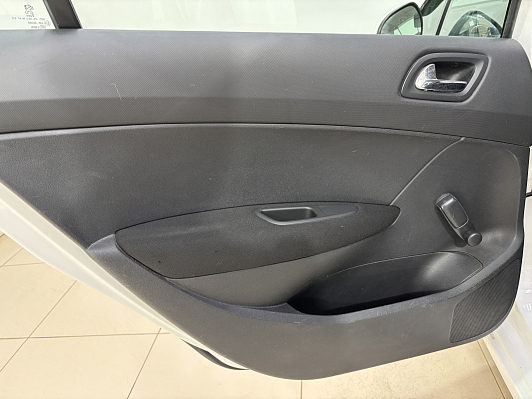 Peugeot 408, 2012 года, пробег 211023 км